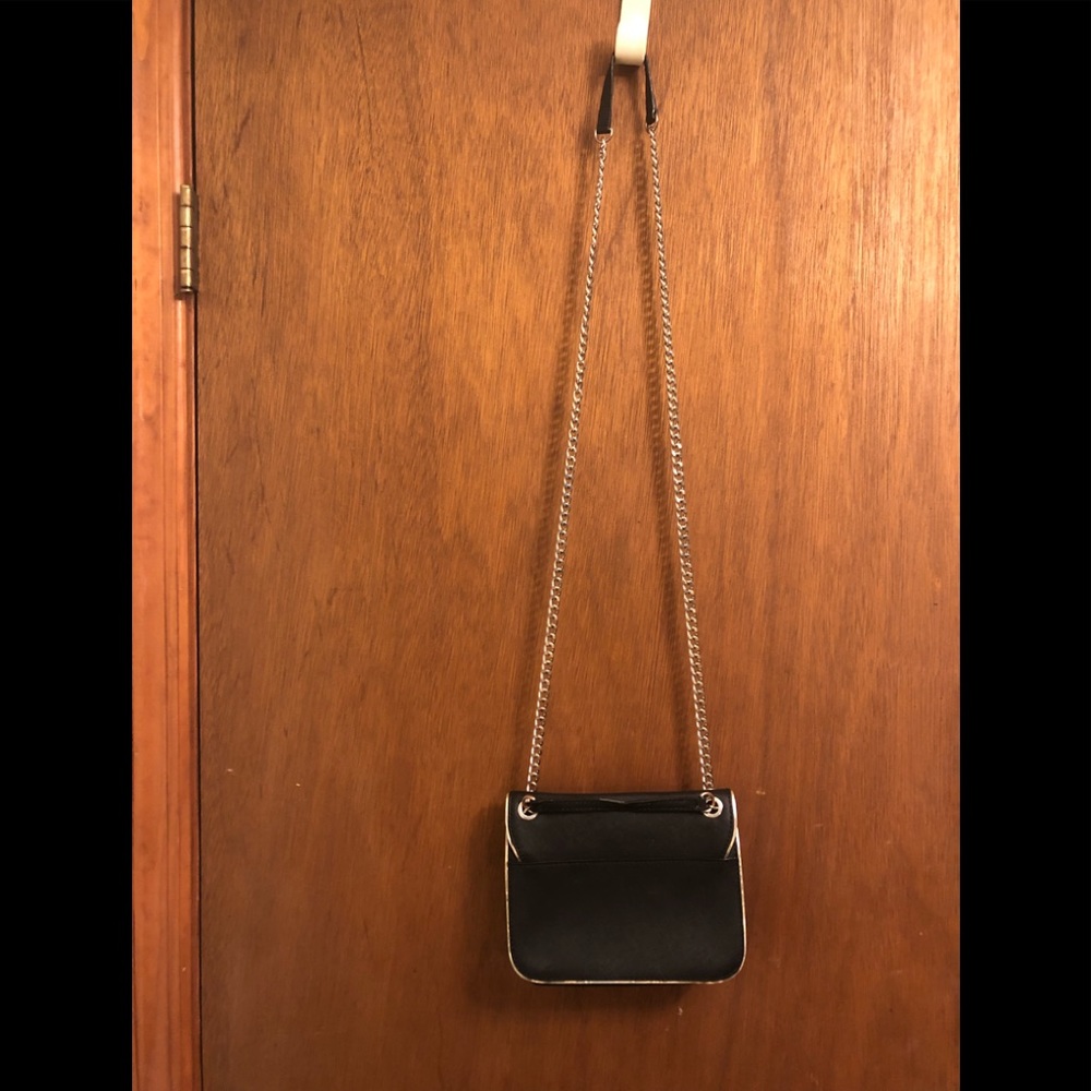 Michael Kors chain shoulder bag